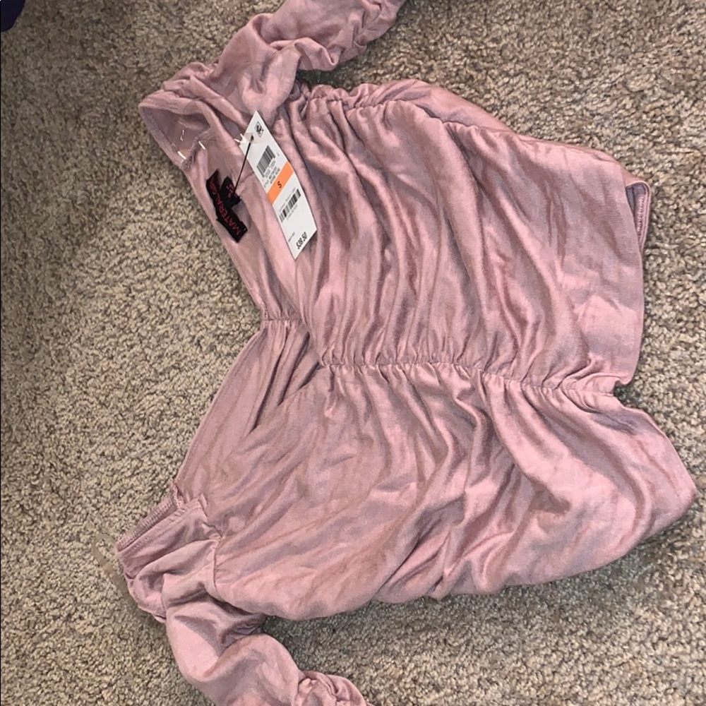 long sleeve cropped shirt